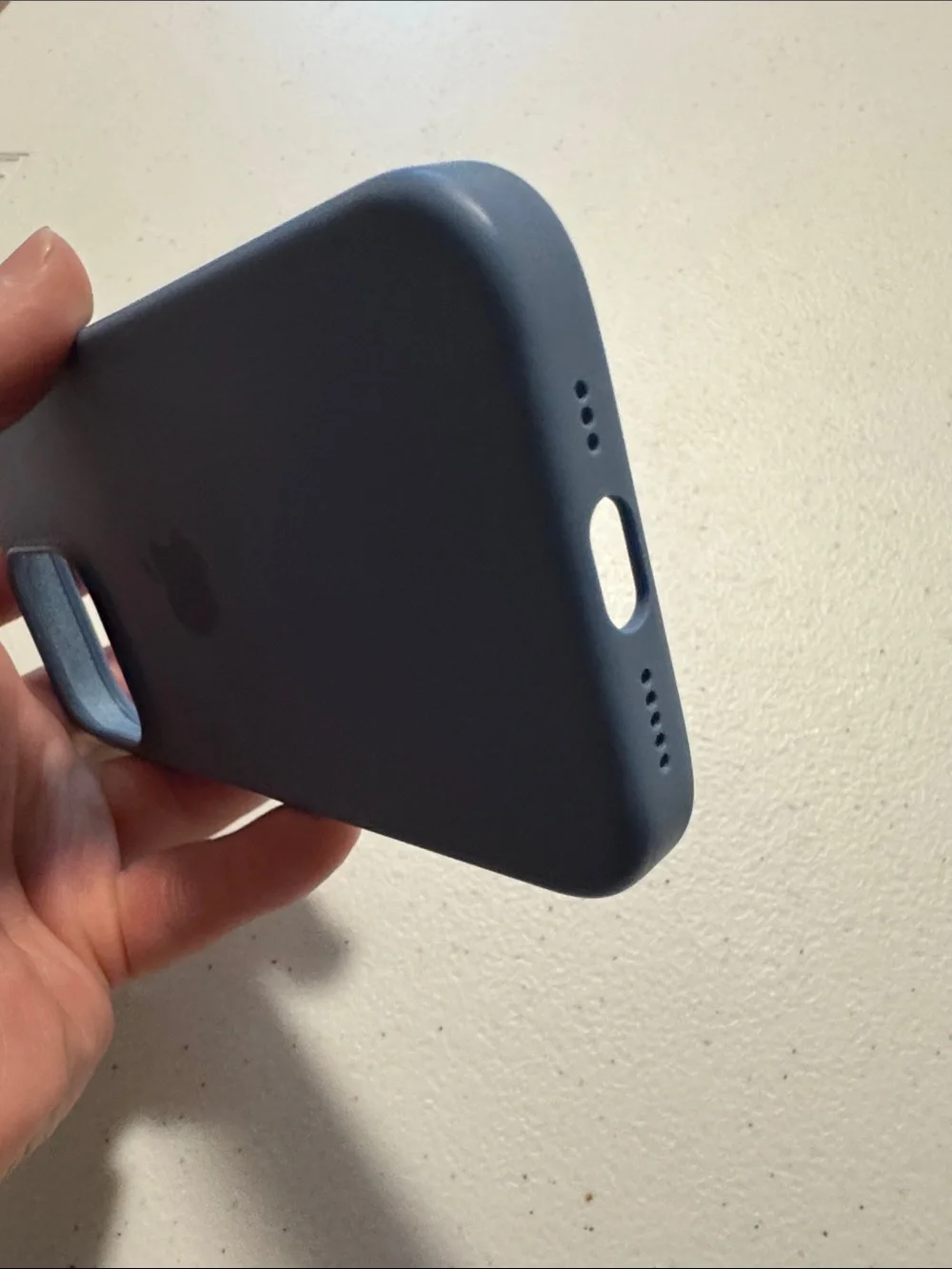 Apple iPhone 15 Pro Silicone Case with Magsafe